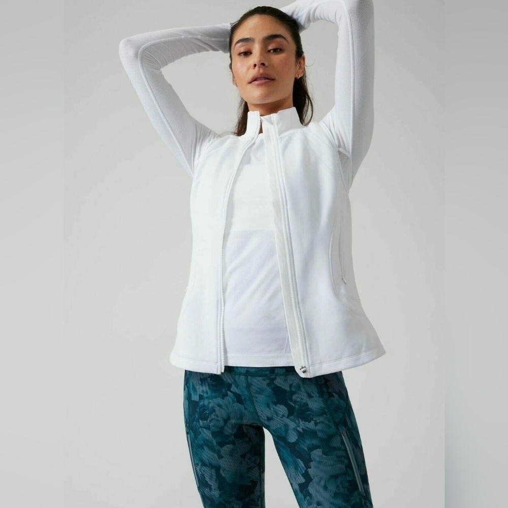 Athleta Evolve White Fleece Sleeveless Zip-Up Jacket/Vest.